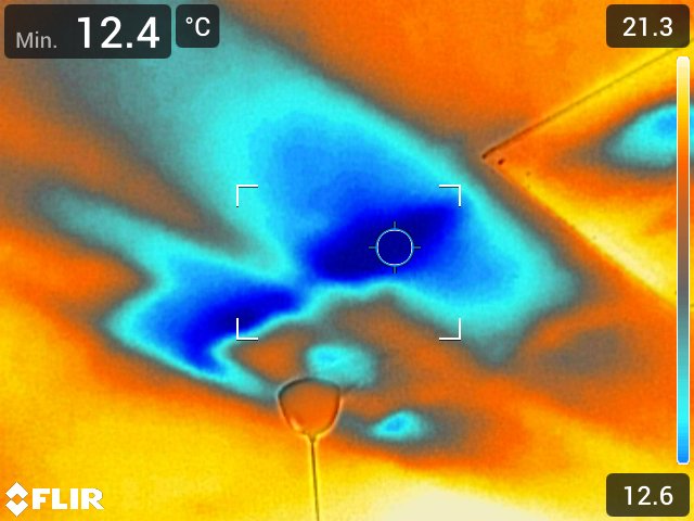 Badanie szczelności budynku kamerą termowizyjną FLIR