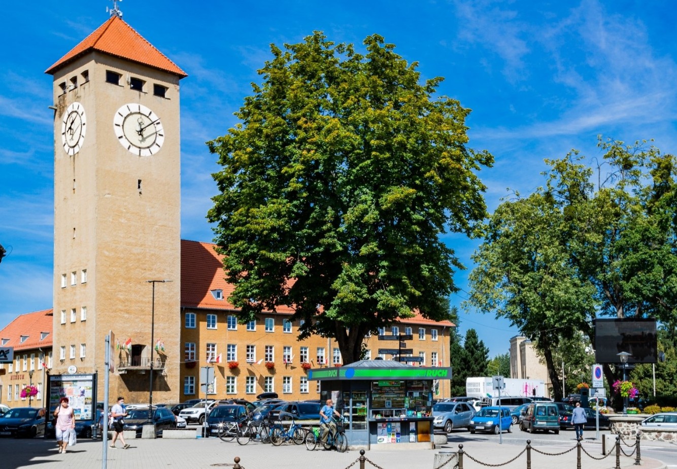 Kliknij i wybierz zdjęcie budynku lub konstrukcji